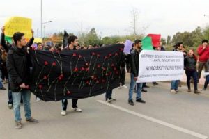 Akdeniz &Uuml;niversitesi'nde Uludere eylemi