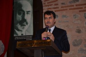 Mehmet Akif Ersoy 77. &ouml;l&uuml;m yıld&ouml;n&uuml;m&uuml;nde anıldı