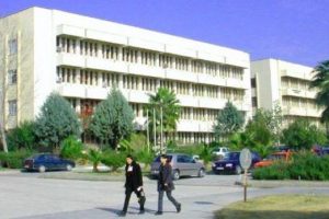 Doktorlara hakaretten iki yıl hapis istemi