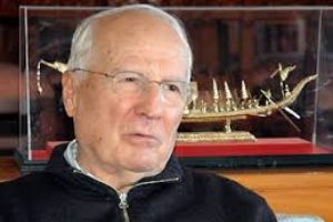 Evren'in r&uuml;tbesi s&ouml;k&uuml;lebilir