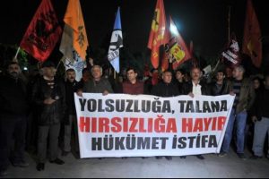 Adana'da yolsuzluk eylemi