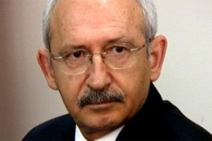 Kılı&ccedil;daroğlu'ndan 'isyan edin' &ccedil;ağrısı