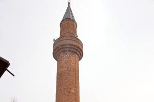 Erdoğan ucube dedi yenilendi