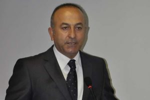 Ayağının tozuyla F&uuml;le'ye cevap verdi