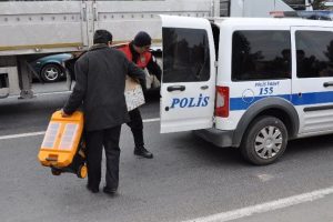 Ş&uuml;pheli &ccedil;anta paniğe neden oldu