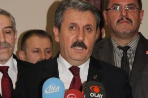 Destici Bursa'da konuştu
