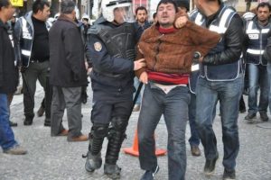 'Uludere' protestosuna m&uuml;dahale