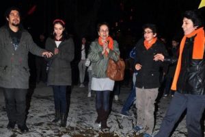 Yolsuzluk iddialarına yumurtalı protesto