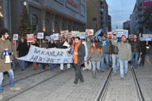 Eskişehir'de 500 kişi y&uuml;r&uuml;d&uuml;