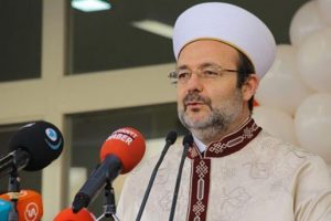 G&ouml;rmez'den birlik ve kardeşlik i&ccedil;in dua tavsiyesi