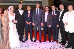 Saadettin Saran, nikah şahidi oldu