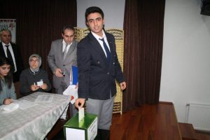 &Ouml;ğrencilere demokrasi eğitimi