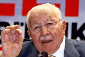 Erbakan'ın geride bıraktığı notlar kitap oldu