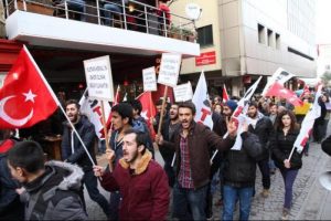 H&uuml;k&uuml;mete istifa &ccedil;ağrısı