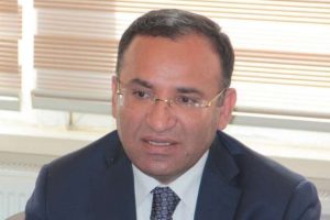 Bozdağ'dan HSYK'ya uyarı