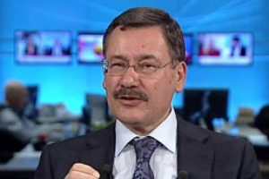 Melih G&ouml;k&ccedil;ek yine oyuna geldi!