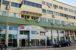 Isparta Belediyesi'ne haciz şoku