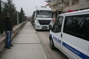 Mazot hırsızları iş başında