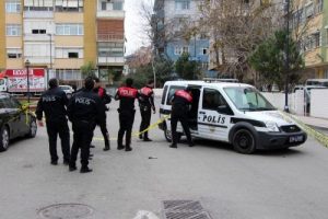 Pendik'te silahlar konuştu