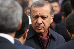 Erdoğan'a b&uuml;y&uuml;k &ouml;vg&uuml;