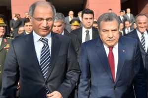 Efgan Ala PKK ile g&ouml;r&uuml;şt&uuml; m&uuml;?