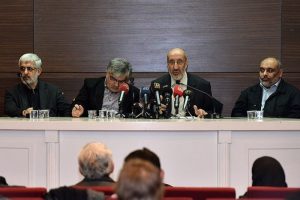 Komplonun bir ucu Vatikan'a uzanıyor
