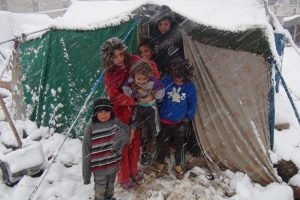 2,3 milyon Suriyeli soğukla savaşıyor