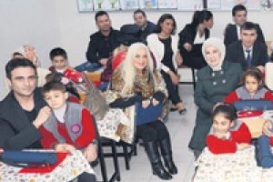 Babası adına ne yaptı...