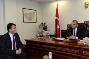 D&uuml;ndar  Mat'ı ziyaret etti