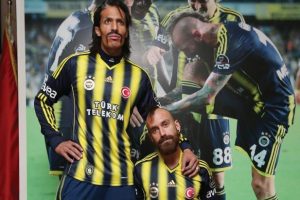 Alves ve Meireles'den g&uuml;ld&uuml;ren poz!