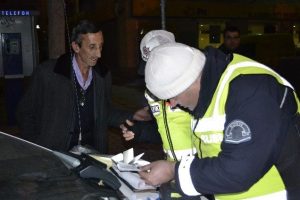 Yılın ilk trafik cezası, alkoll&uuml; s&uuml;r&uuml;c&uuml;lere kesildi