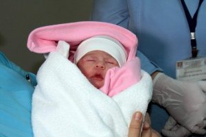 Samsun'da 2014'&uuml;n ilk bebeği 00.00'da doğdu