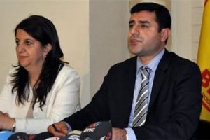 BDP İmralı i&ccedil;in izin bekliyor