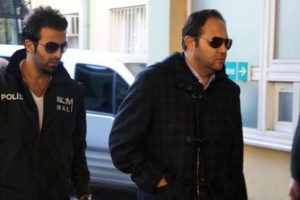 Muammer G&uuml;ler oğlunu ziyaret etti