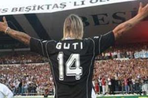 Guti Beşiktaş'ı unutmadı