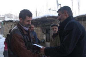 Hakkari İşadamları yardım eli uzattı