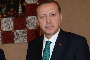 Başbakan, Rıdvan Dilmen ile g&ouml;r&uuml;şt&uuml;.