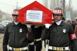 Kazada &ouml;len astsubay Yozgat'ta son yolculuğuna uğurlandı