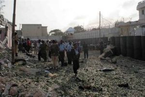 Somali'de bombalı saldırı: 11 &ouml;l&uuml;