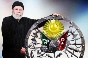 Sanatıyla hayal g&uuml;c&uuml;n&uuml;n sınırlarını zorluyor