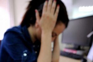 Baş d&ouml;nmesi migren habercisi olabilir
