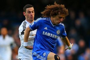 Bar&ccedil;a Luiz'de ısrarcı!