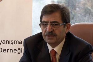 Bakan'dan dernek ziyareti