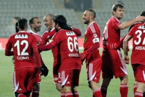 Forvetleri kıskandıran stoper
