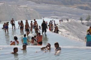 Pamukkale'nin işletmesi T&Uuml;RSAB'a verildi