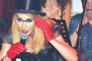 Hande Yener: 42 milyon kez tıklandı...