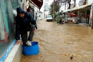Yağmur hayatı olumsuz etkiledi