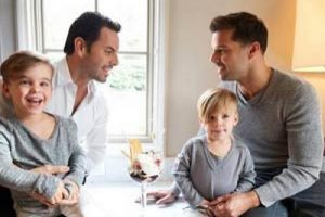 Ricky Martin erkek arkadaşından ayrıldı