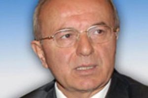 Başbakan'a s&uuml;rpriz m&uuml;steşar