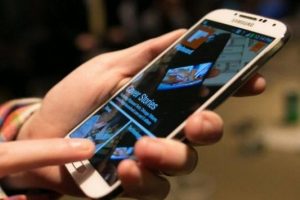 Samsung yine yaptı yapacağını!